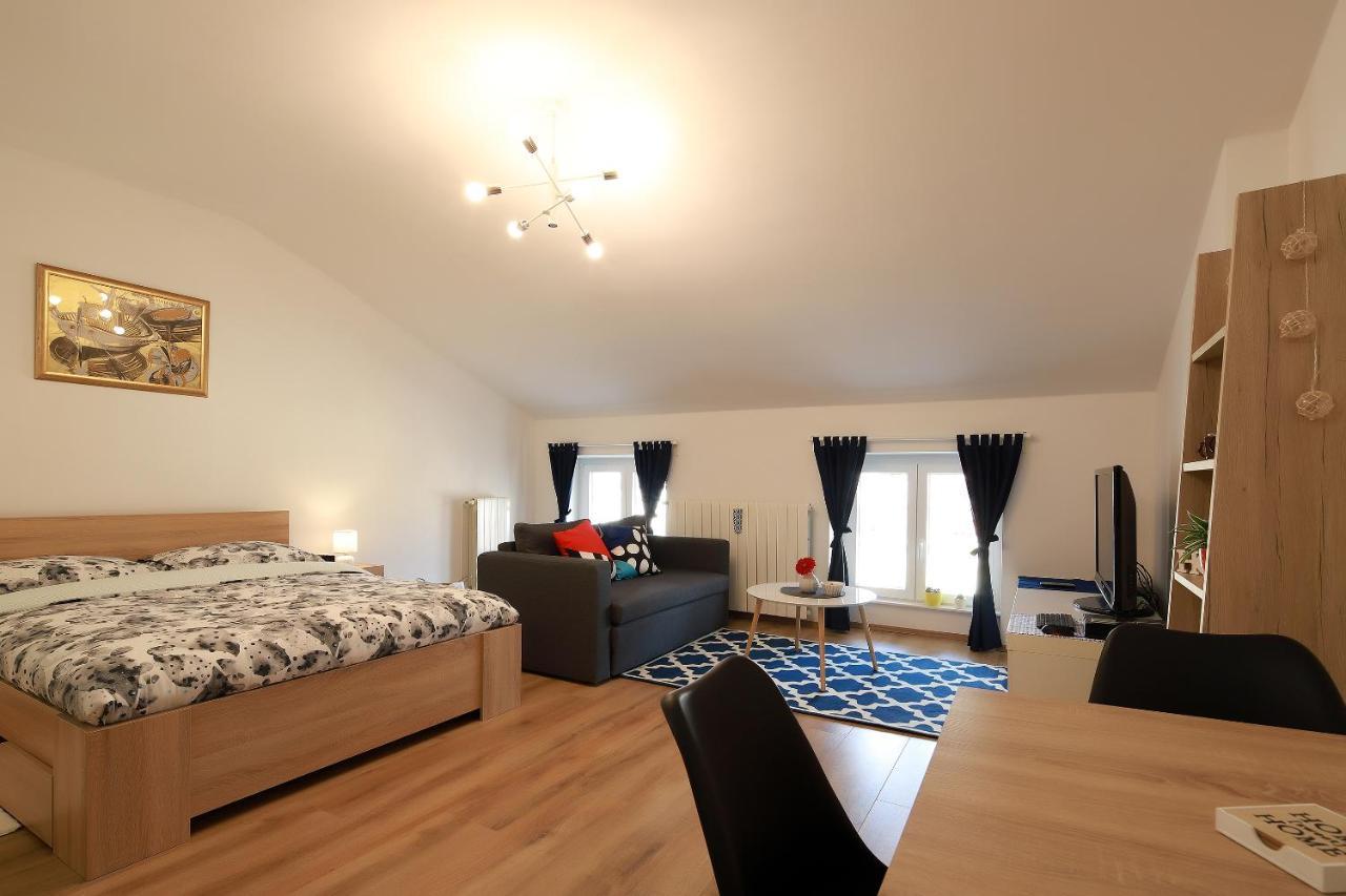 Sweet Loft Apartment Blue in Rijeka center Buitenkant foto